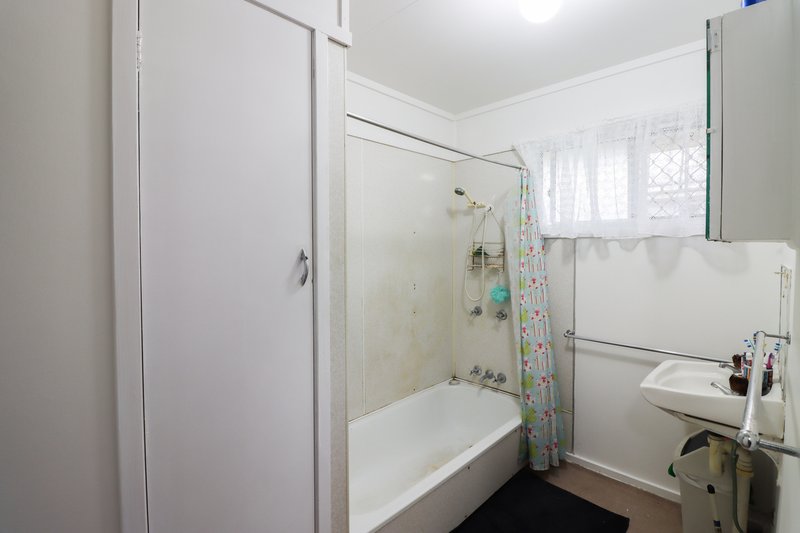 Photo - 6 Wentworth Street, Leichhardt QLD 4305 - Image 8