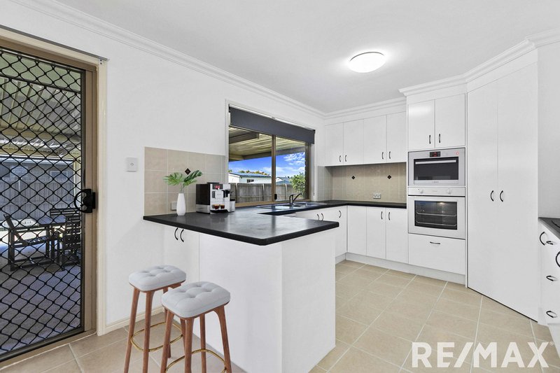 Photo - 6 Westminster Court, Kawungan QLD 4655 - Image 15