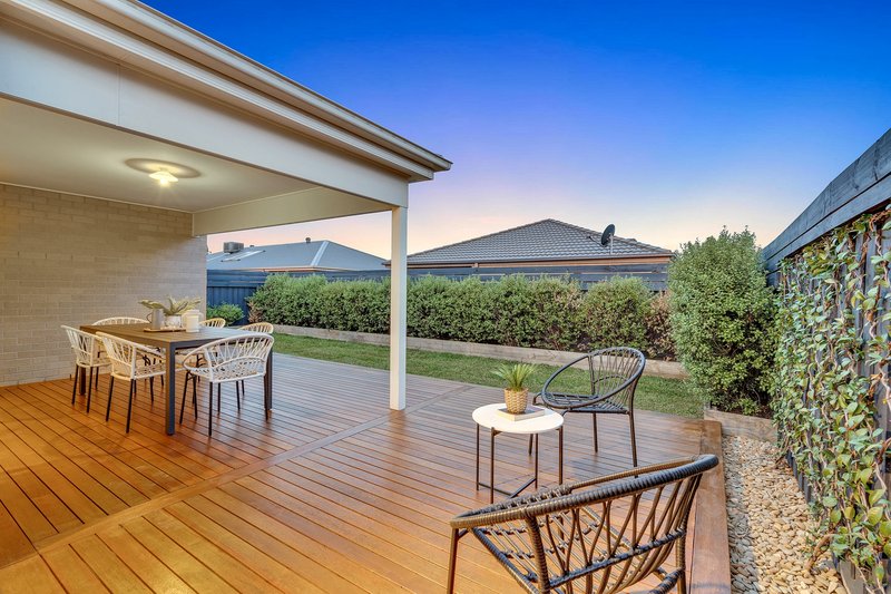 Photo - 6 Whinfell Street, Mickleham VIC 3064 - Image 19