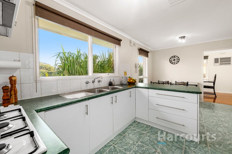 Photo - 6 Whitehaven Street, Wantirna VIC 3152 - Image 5