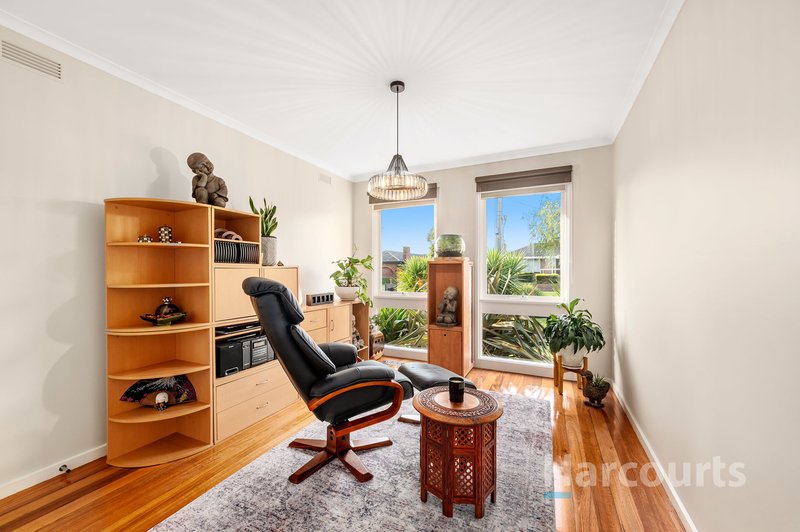 Photo - 6 Whitehaven Street, Wantirna VIC 3152 - Image 8