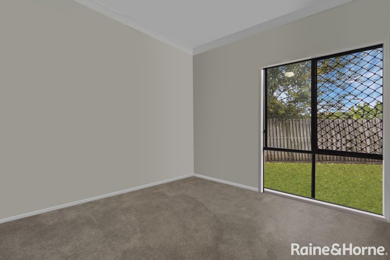 Photo - 6 Whitehouse Court, Redbank Plains QLD 4301 - Image 10