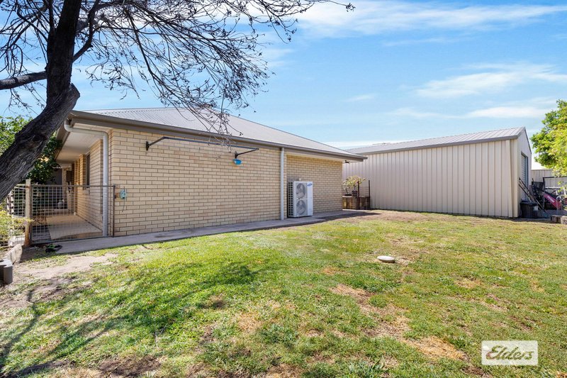 Photo - 6 Whitney Street, Emerald QLD 4720 - Image 19