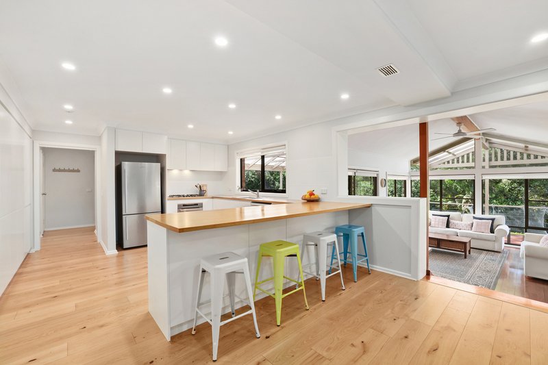 Photo - 6 Whitney Street, Mona Vale NSW 2103 - Image 2