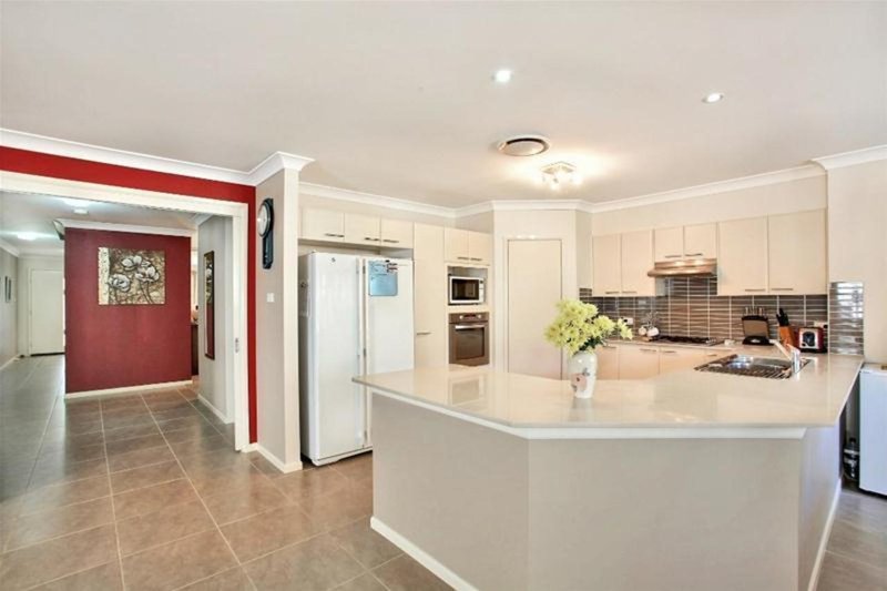 Photo - 6 Whyte Place, Elderslie NSW 2570 - Image 14