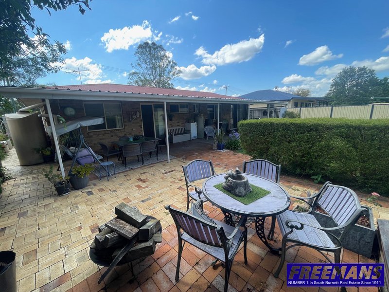 Photo - 6 Wickham Street, Nanango QLD 4615 - Image 15