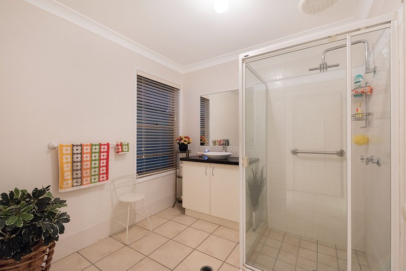 Photo - 6 Wilguy Crescent, Buderim QLD 4556 - Image 8