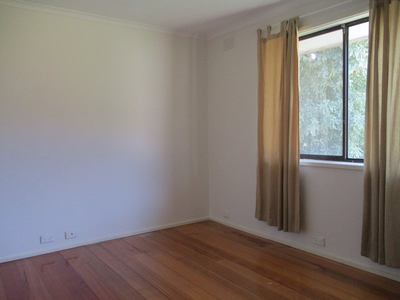 Photo - 6 Wilhelmina Court, Croydon VIC 3136 - Image 6