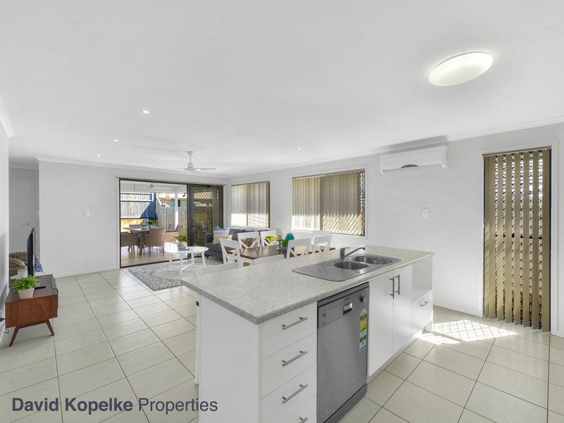 Photo - 6 Wilkinson Court, Warner QLD 4500 - Image 4