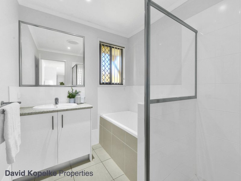 Photo - 6 Wilkinson Court, Warner QLD 4500 - Image 12