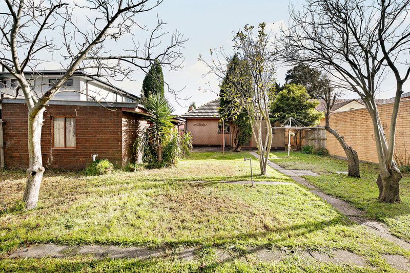 Photo - 6 William Street, Fawkner VIC 3060 - Image 11