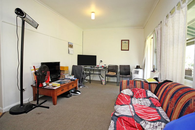 Photo - 6 William Street, Herberton QLD 4887 - Image 15