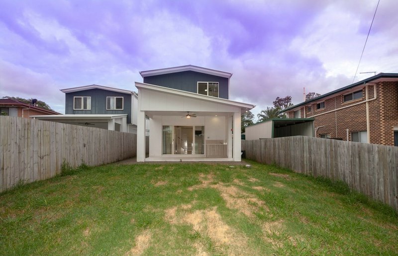 Photo - 6 Willow Road West , Redbank Plains QLD 4301 - Image 11