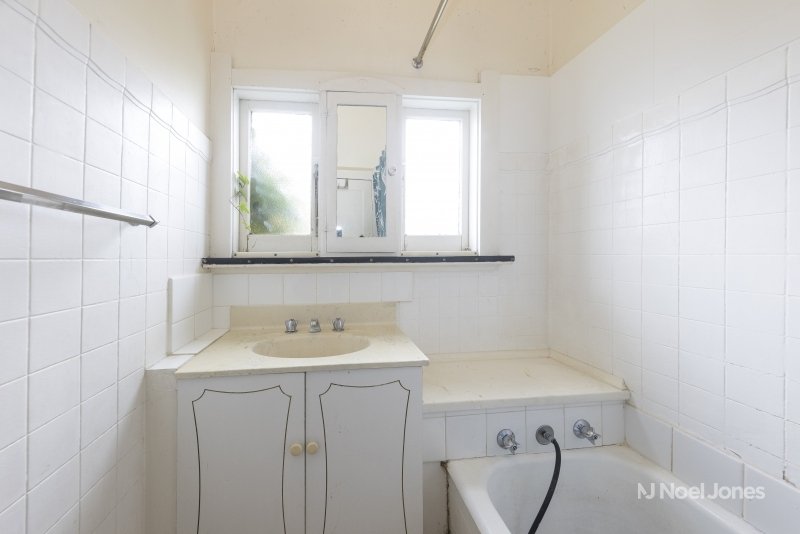 Photo - 6 Wilmoth Street, Northcote VIC 3070 - Image 9