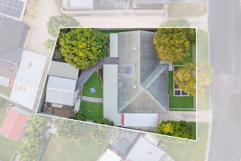 Photo - 6 Wilton Crescent, Boronia Heights QLD 4124 - Image 19