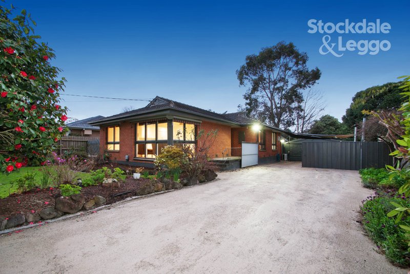 6 Winchester Drive, Bayswater North VIC 3153