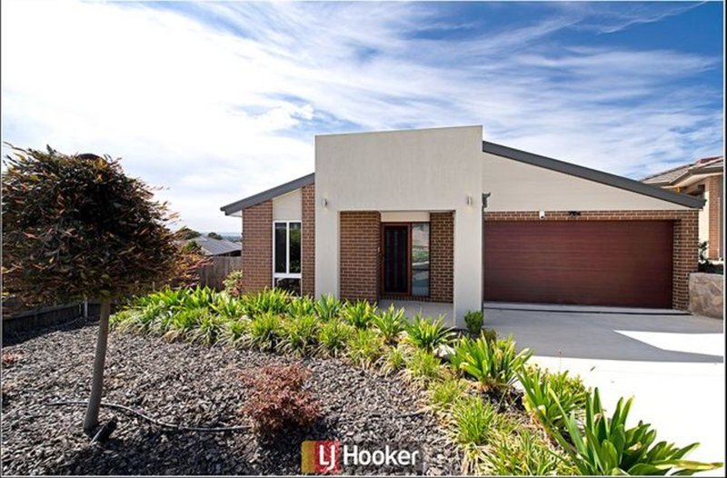 6 Winchester Street, Casey ACT 2913