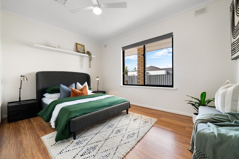 Photo - 6 Windermere Avenue, West Lakes SA 5021 - Image 15