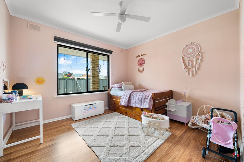 Photo - 6 Windermere Avenue, West Lakes SA 5021 - Image 17