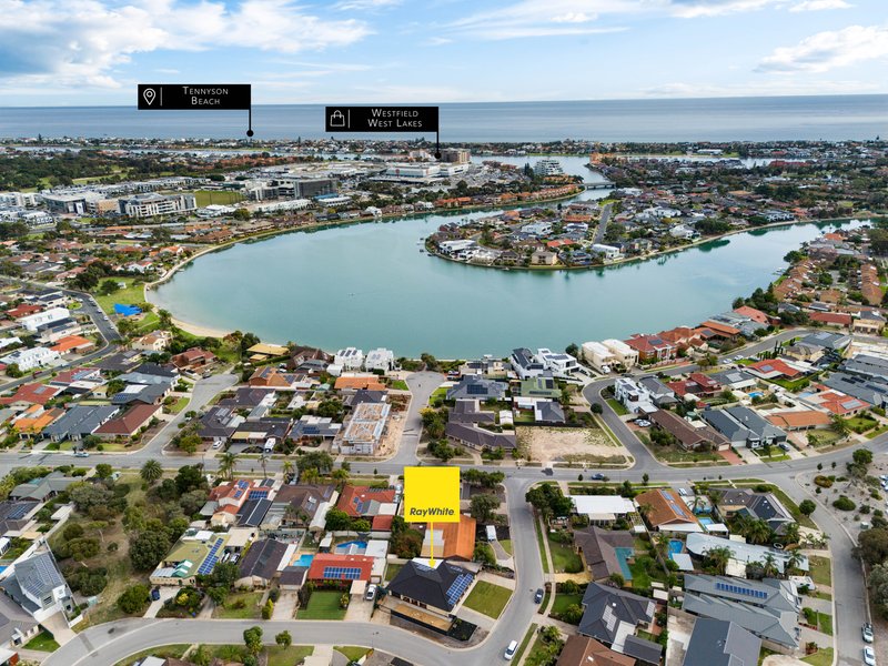 Photo - 6 Windermere Avenue, West Lakes SA 5021 - Image 25