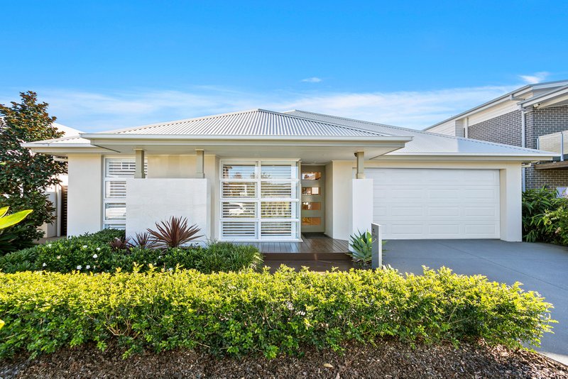 6 Windjammer Crescent, Shell Cove NSW 2529