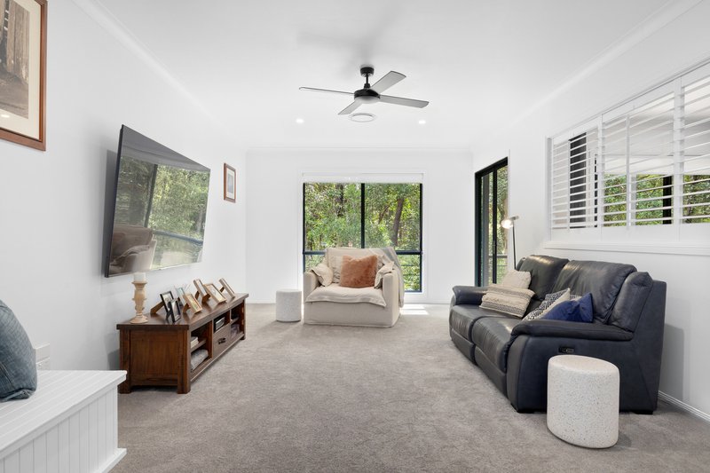 Photo - 6 Windsong Street, Eatons Hill QLD 4037 - Image 6