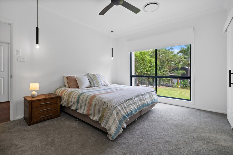 Photo - 6 Windsong Street, Eatons Hill QLD 4037 - Image 14