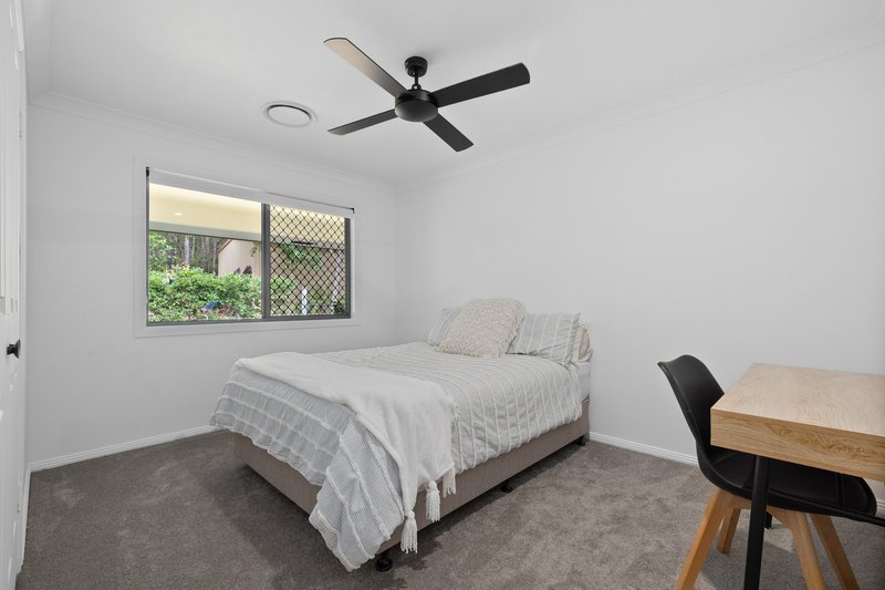 Photo - 6 Windsong Street, Eatons Hill QLD 4037 - Image 17