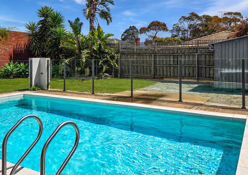 6 Wingarra Drive, Grovedale VIC 3216