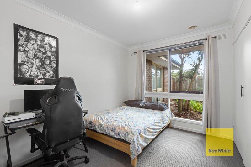 Photo - 6 Wingarra Drive, Grovedale VIC 3216 - Image 5