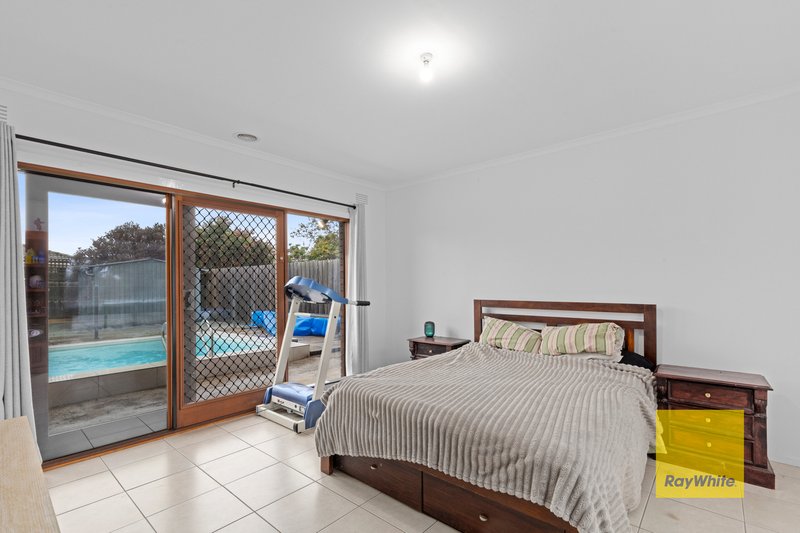 Photo - 6 Wingarra Drive, Grovedale VIC 3216 - Image 6