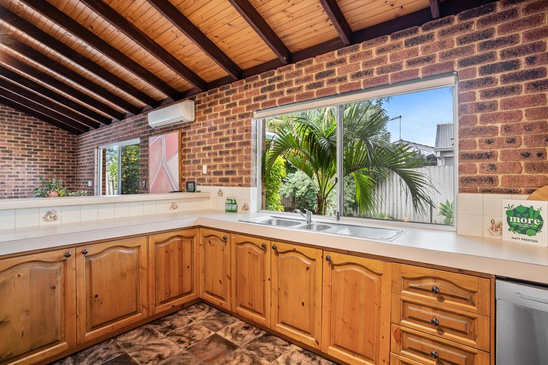 Photo - 6 Winster Close, Duncraig WA 6023 - Image 6