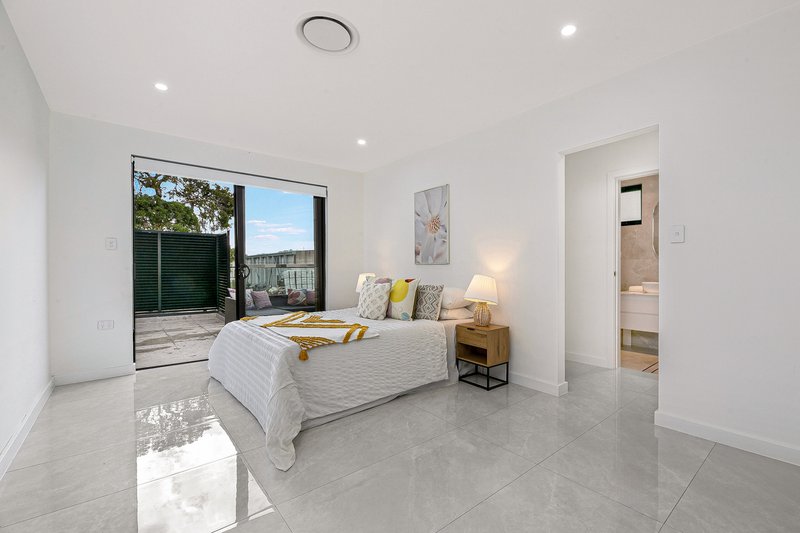 Photo - 6 Wolumba Street, Chester Hill NSW 2162 - Image 4