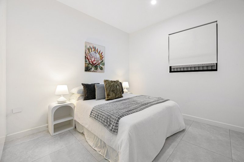 Photo - 6 Wolumba Street, Chester Hill NSW 2162 - Image 6