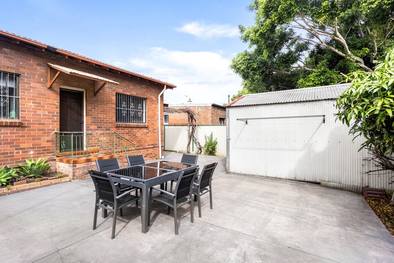 Photo - 6 Woodbury Street, Marrickville NSW 2204 - Image 13