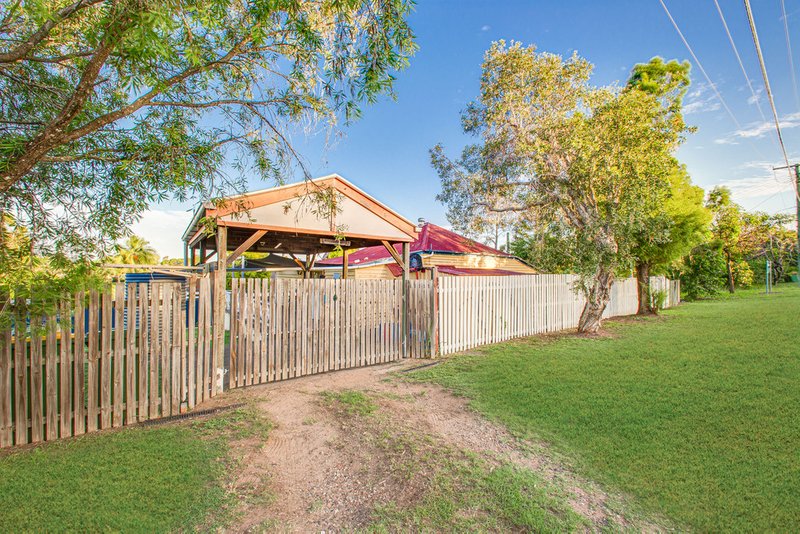 Photo - 6 Woodgate Street, Churchill QLD 4305 - Image 4