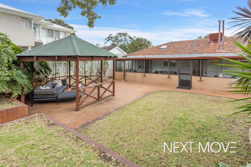 Photo - 6 Woodhams Street, Willagee WA 6156 - Image 23