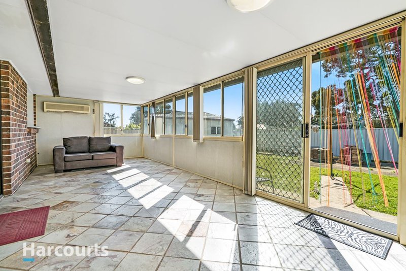 Photo - 6 Woodland Ave , Oxley Park NSW 2760 - Image 7