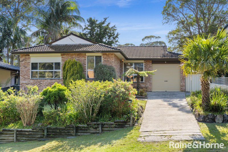 6 Woodlawn Avenue, Burrill Lake NSW 2539