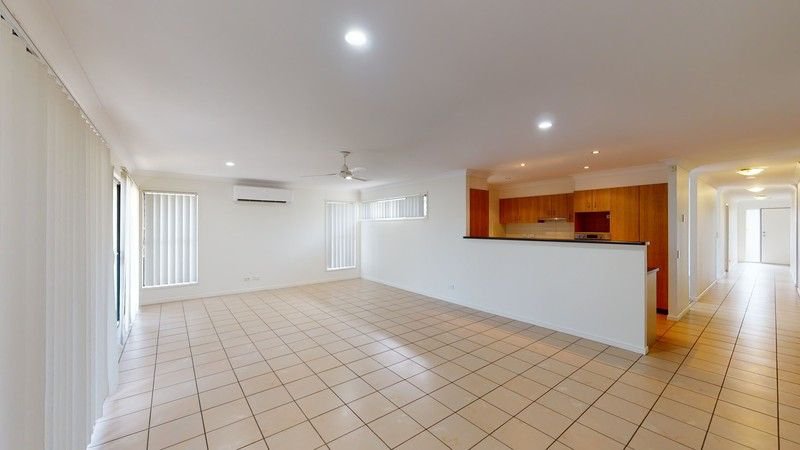 Photo - 6 Woods Close, Mcdowall QLD 4053 - Image 4