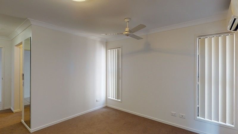 Photo - 6 Woods Close, Mcdowall QLD 4053 - Image 7