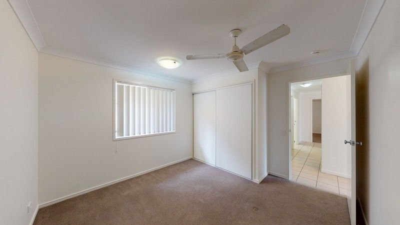Photo - 6 Woods Close, Mcdowall QLD 4053 - Image 11