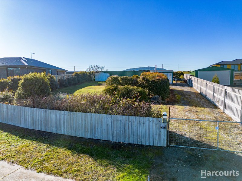 Photo - 6 Woolcock Court, George Town TAS 7253 - Image 2