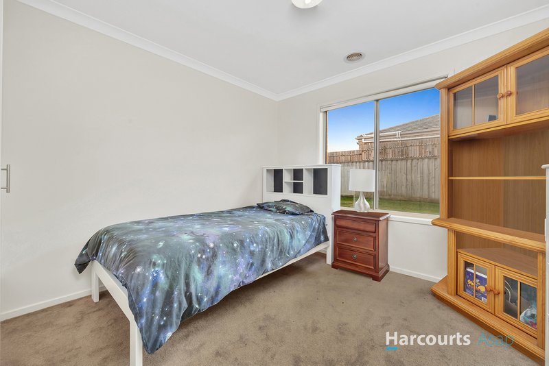 Photo - 6 Wurundjeri Boulevard, Berwick VIC 3806 - Image 8