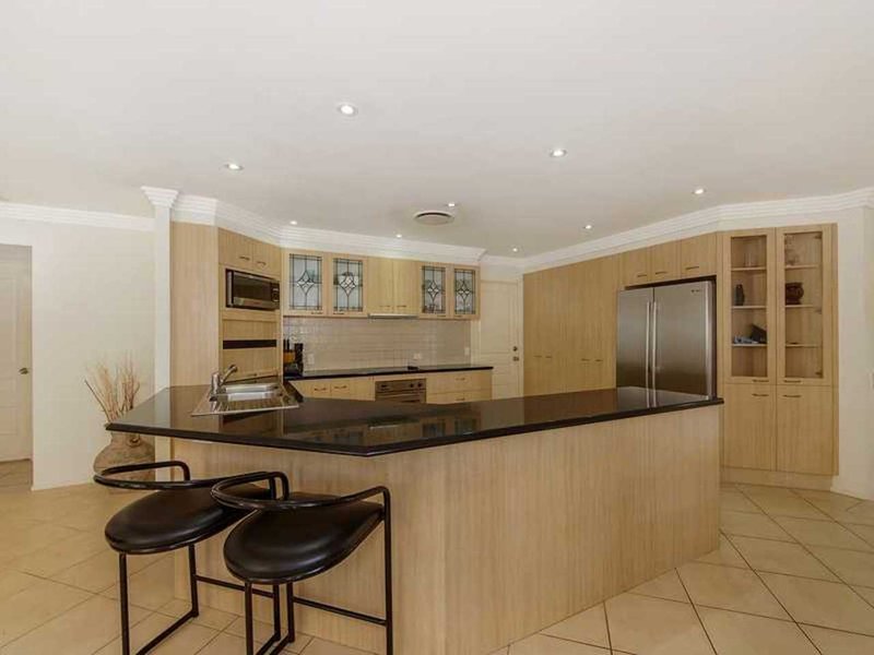 Photo - 6 Wyllie Way, Reedy Creek QLD 4227 - Image 5