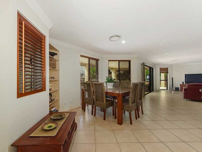 Photo - 6 Wyllie Way, Reedy Creek QLD 4227 - Image 7