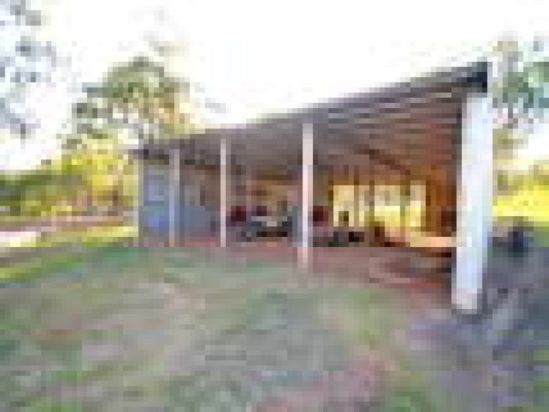 Photo - 6 Wyndham Road, Beecher QLD 4680 - Image 2