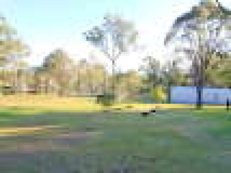 Photo - 6 Wyndham Road, Beecher QLD 4680 - Image 3