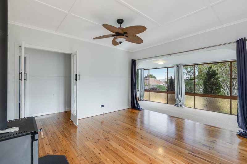 Photo - 6 Wyndham Street, North Toowoomba QLD 4350 - Image 3