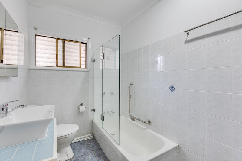Photo - 6 Wyndham Street, North Toowoomba QLD 4350 - Image 7